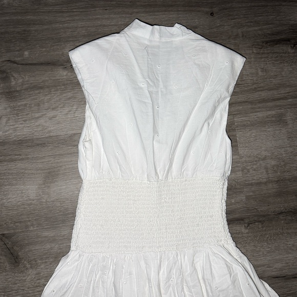 The Tommie Cap Sleeve Smocked Front Zip Shirt Dress Eyelet trim edition - Picture 12 of 13